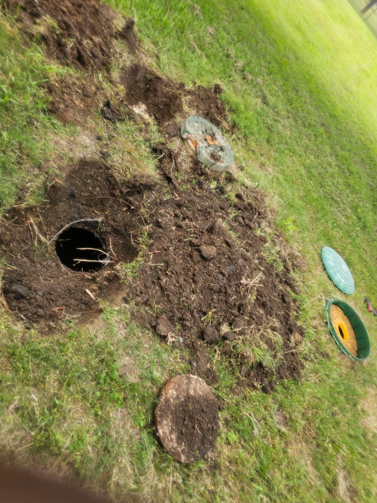 Crowley Septic Cleaning & Grease Trap Services gallery photo